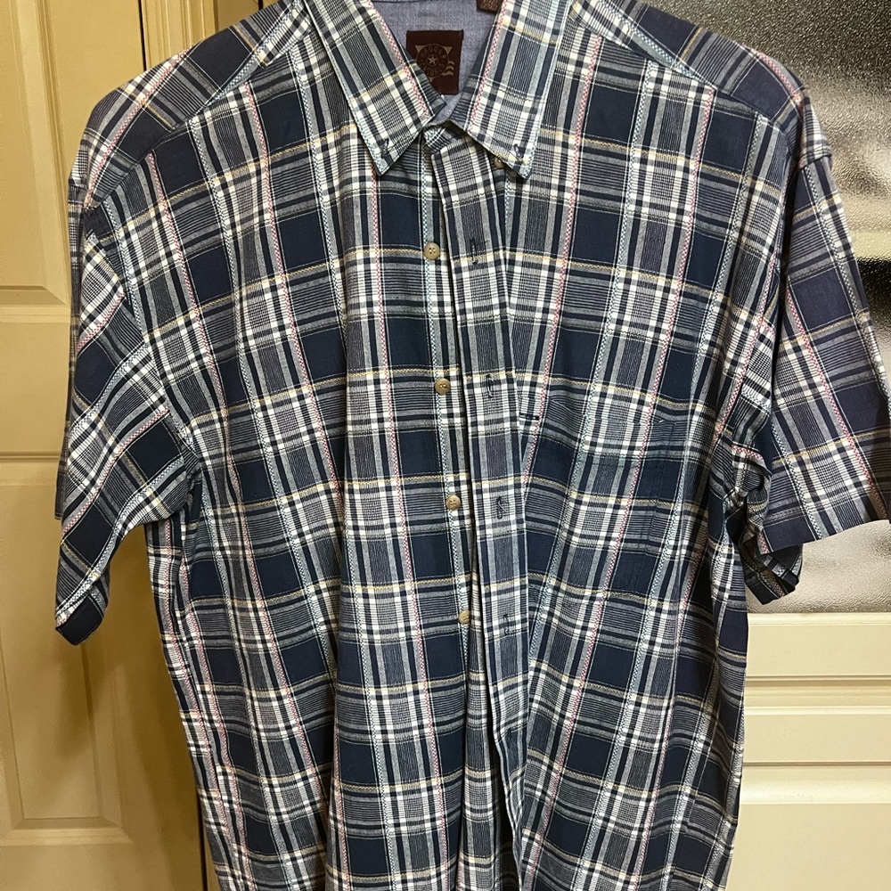 Haggar Blue and White Casual Button Down Shirt